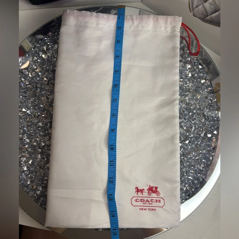 Coach White dust Bag with Red Logo - Picture 2 of 4